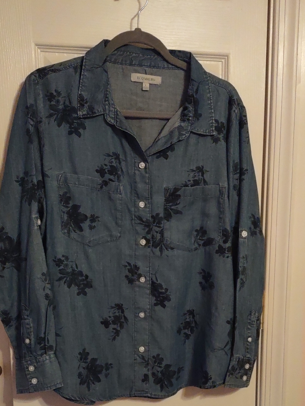 Malibu Blue Floral Button-Front Long Sleeve Shirt
